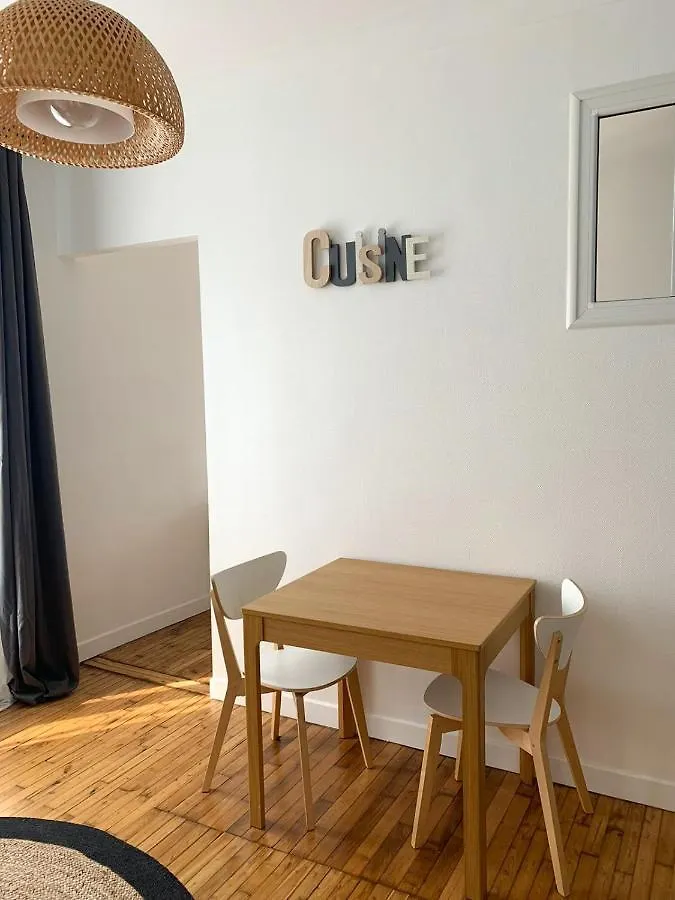 Appartement T1 Douillet A Lambezellec Brest 0*,  France